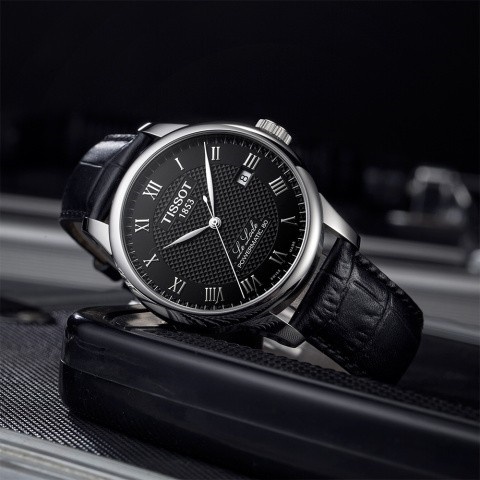 天梭手表表带掉色，这份急救指南助你焕然一新！（图）