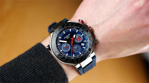 天梭手表表盘生锈如何解决（图）