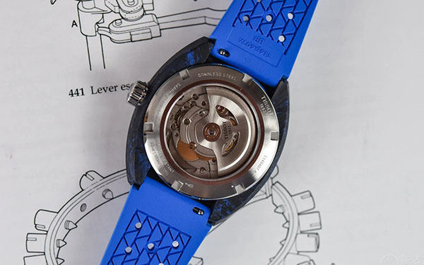 天梭怎么调日期和时间（图）